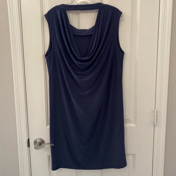 Scarlett Nite Dar Gray Sleeveless With Beaded Neckline Dress Size 10 - Picture 6 of 8